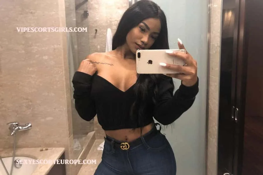 Scarlett — VIP escort in Helsinki